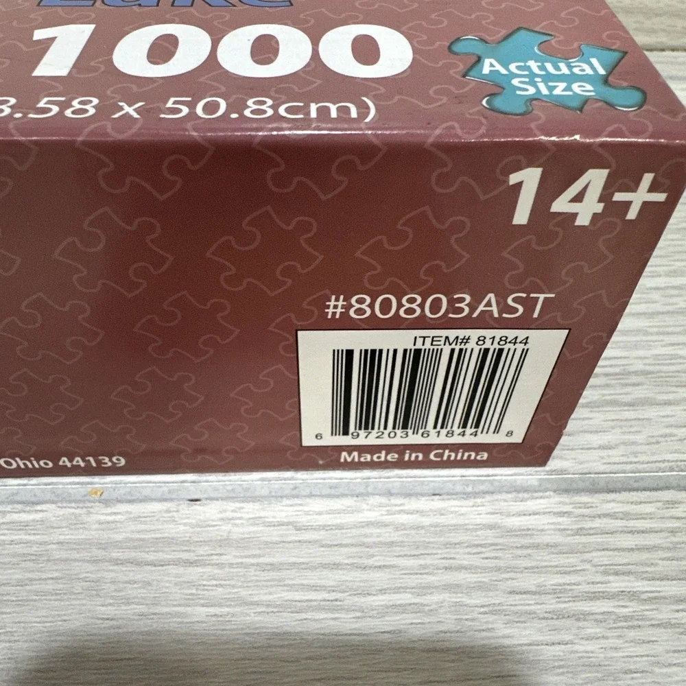 PUZZLE‎ MATE Misty Lake 1000 Piece Puzzle 27 x 20